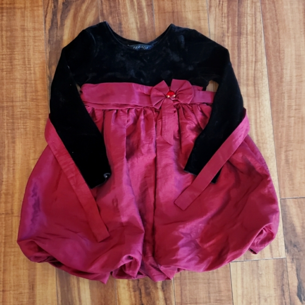 Girl's Christmas Dress black velvety and maroonish red George size 5